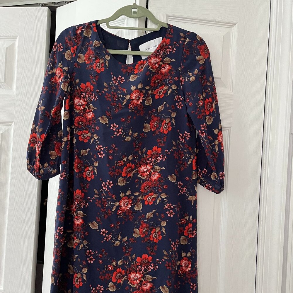 Amour Vert Haley Shift Dress